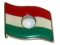 Kitűző, lyukas magyar zászló, nagy