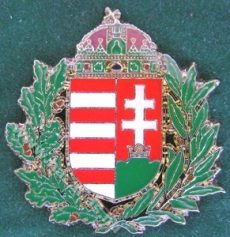 Lombos magyar címer színes koronával, 30 mm